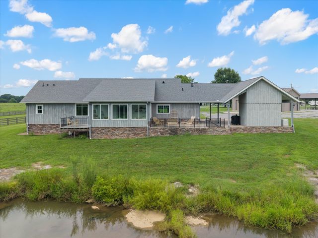 221 Eady Rd, Shelbyville, TN 37160