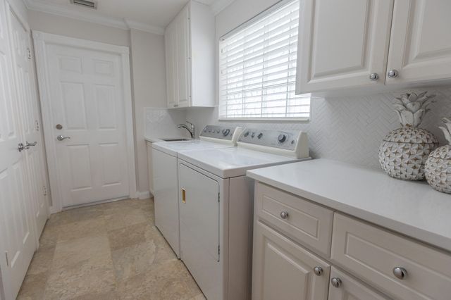 11980 SW Elsinore Drive, Port St. Lucie, Port St Lucie, FL 34987