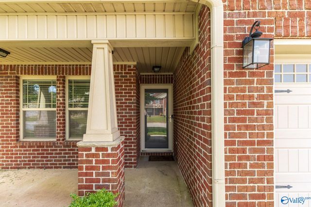 150 Gardengate Drive, Harvest, AL 35749