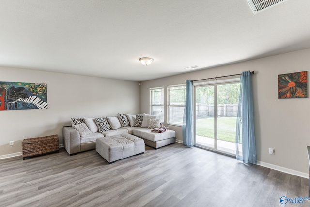 150 Gardengate Drive, Harvest, AL 35749