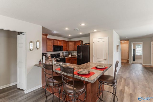 150 Gardengate Drive, Harvest, AL 35749