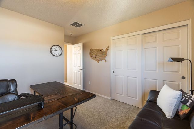 8409 Wild Dunes Road NW, Albuquerque, NM 87120