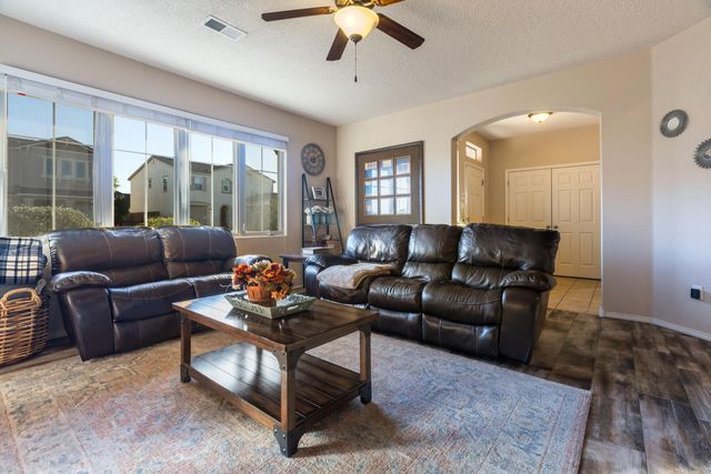 8409 Wild Dunes Road NW, Albuquerque, NM 87120