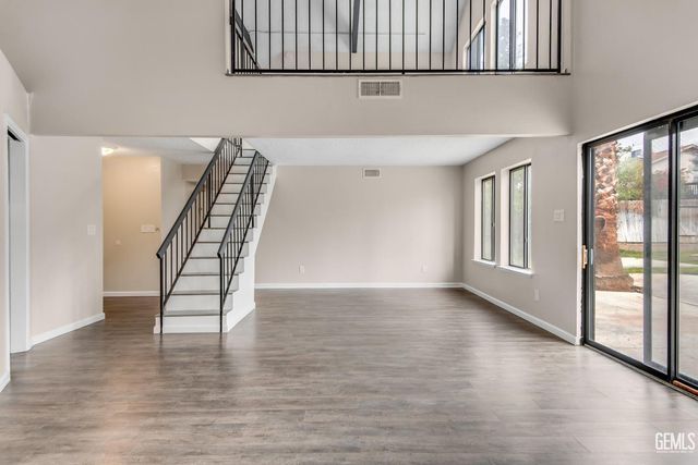 2713 McNutt Street, Bakersfield, CA 93306