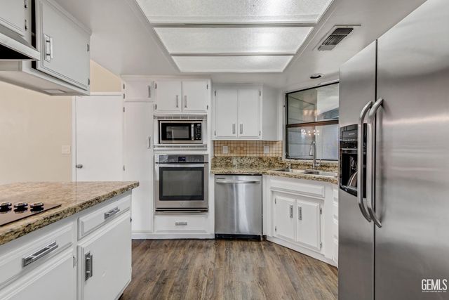 2713 McNutt Street, Bakersfield, CA 93306