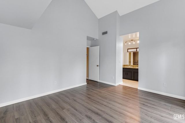 2713 McNutt Street, Bakersfield, CA 93306