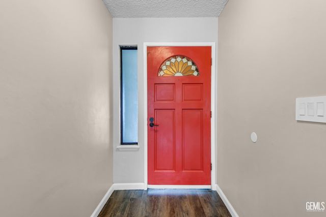 2713 McNutt Street, Bakersfield, CA 93306