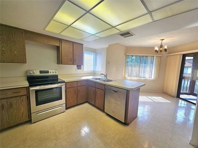 4 SHERBURY COURT 4, Palm Coast, FL 32137