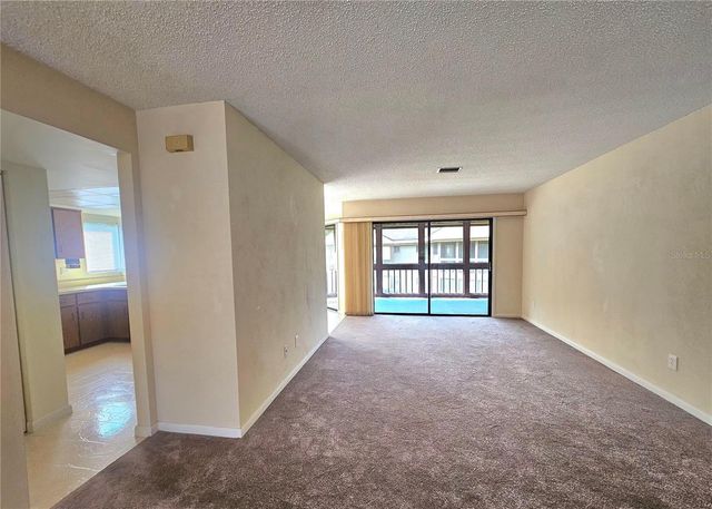 4 SHERBURY COURT 4, Palm Coast, FL 32137