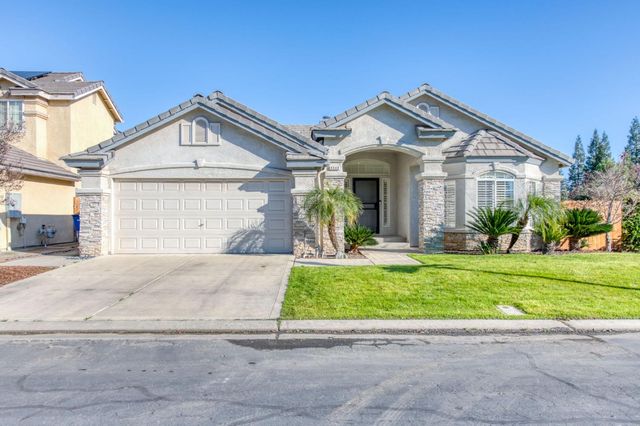 8540 N Talladega Way, Fresno, CA 93720