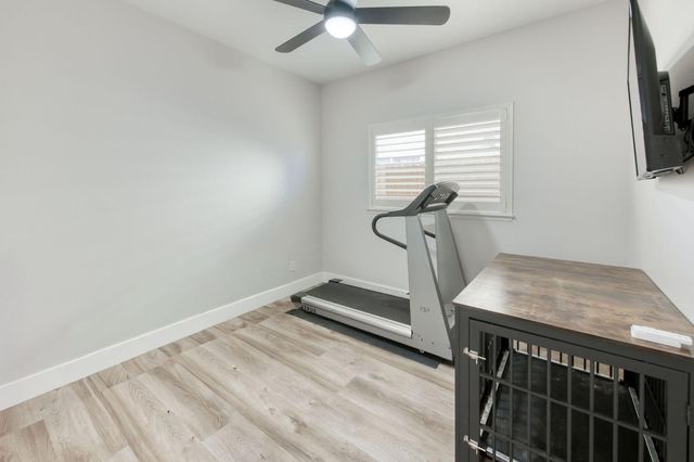 8540 N Talladega Way, Fresno, CA 93720