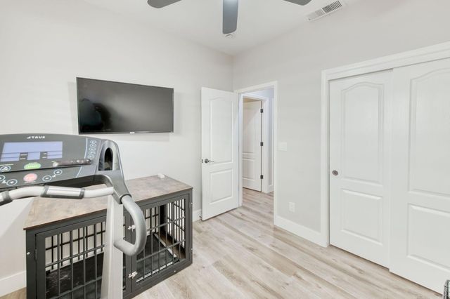 8540 N Talladega Way, Fresno, CA 93720