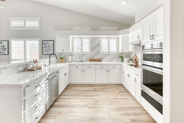 8540 N Talladega Way, Fresno, CA 93720