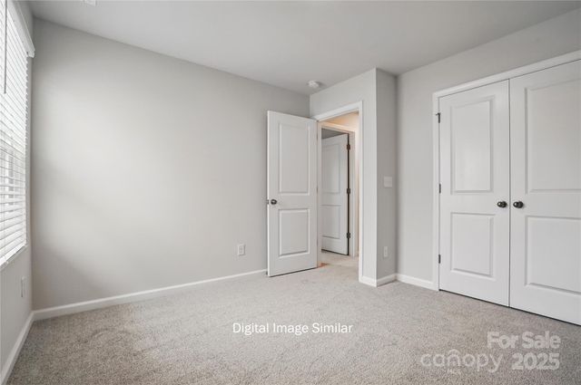 1201 Vibrant Road, Charlotte, NC 28215