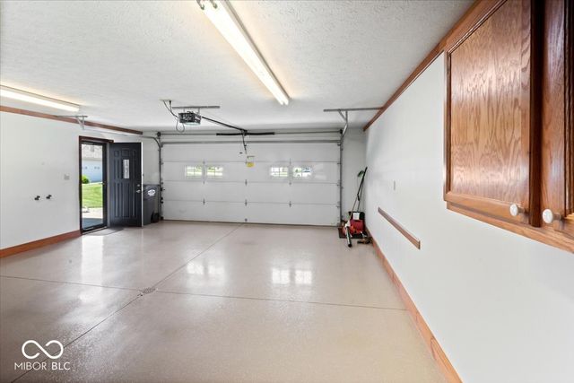 109 Bay Ridge Drive, Pendleton, IN 46064