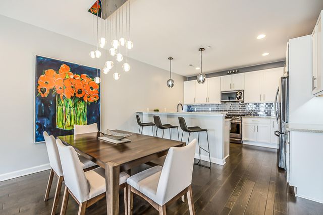 5502 Arbor Chase Drive, Ann Arbor, MI 48103