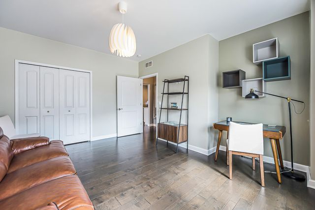 5502 Arbor Chase Drive, Ann Arbor, MI 48103