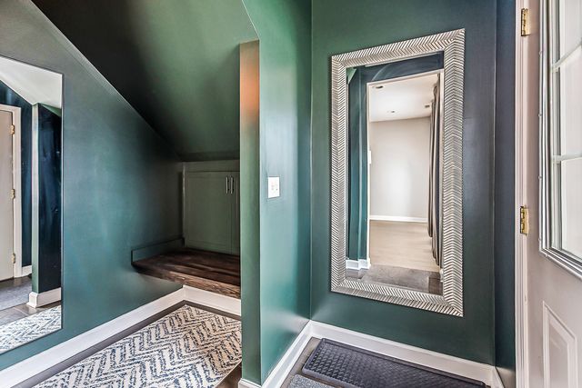 5502 Arbor Chase Drive, Ann Arbor, MI 48103