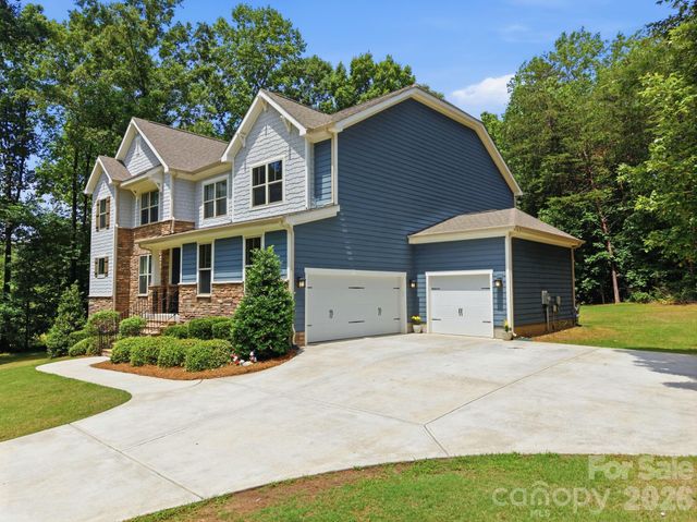 125 Sweet Grass Lane, Mooresville, NC 28115