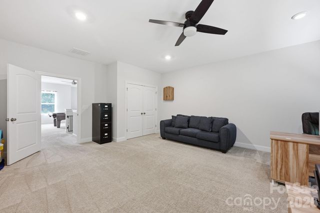 125 Sweet Grass Lane, Mooresville, NC 28115