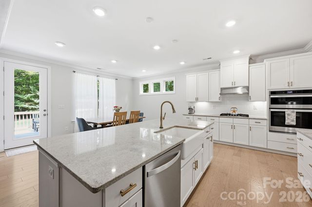 125 Sweet Grass Lane, Mooresville, NC 28115