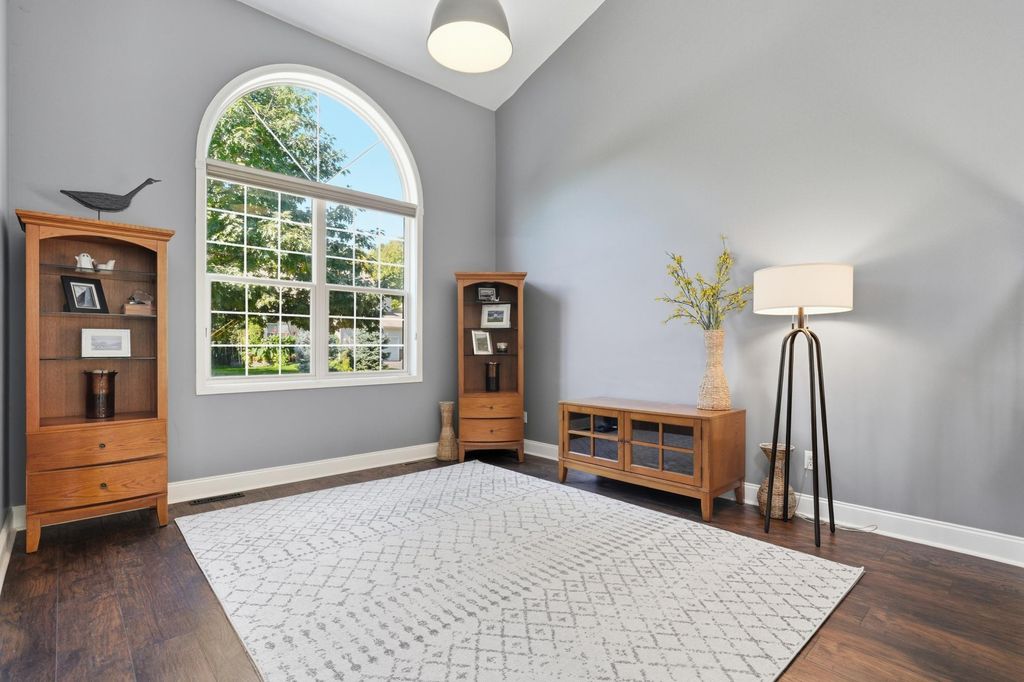 3291 N View Lane, Woodbury, MN 55125 — photo 4