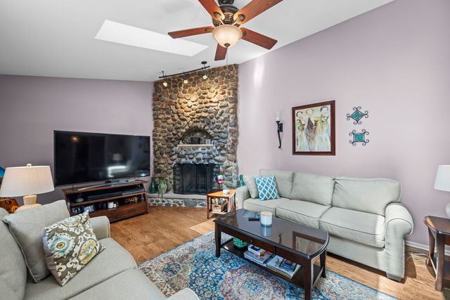 23880 N Overhill Drive, Lake Zurich, IL 60047
