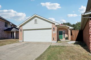 851 Arbor Hill Court, Fort Worth, TX 76120