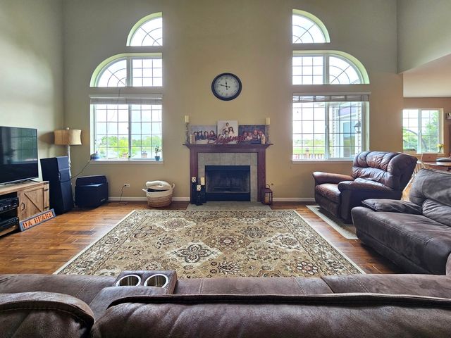 6508 Waterford Drive, Mchenry, IL 60050