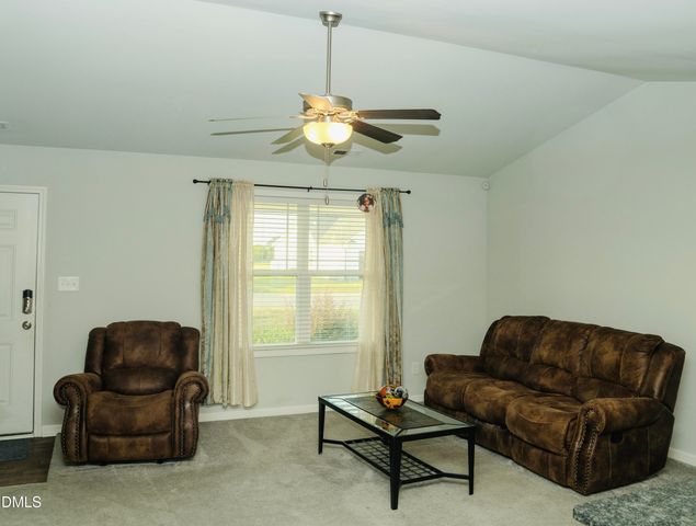 79 Beaver Tavern Drive, Benson, NC 27504