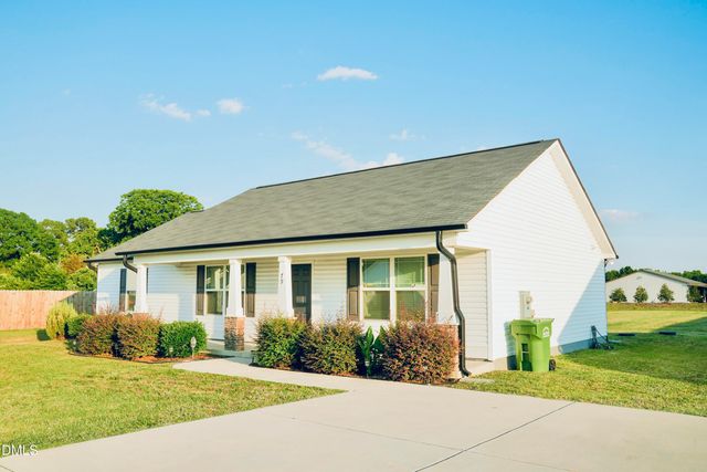 79 Beaver Tavern Drive, Benson, NC 27504
