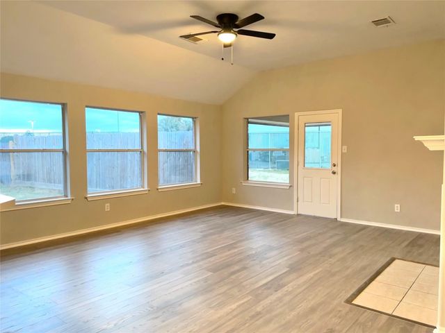 12286 Noco Drive, Tomball, TX 77375