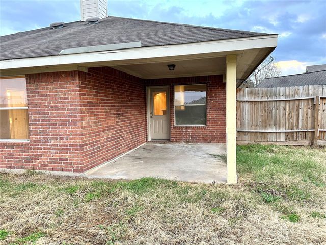 12286 Noco Drive, Tomball, TX 77375