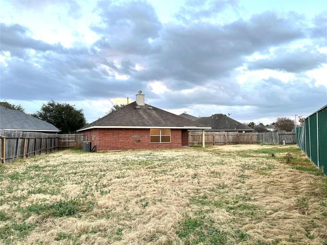 12286 Noco Drive, Tomball, TX 77375