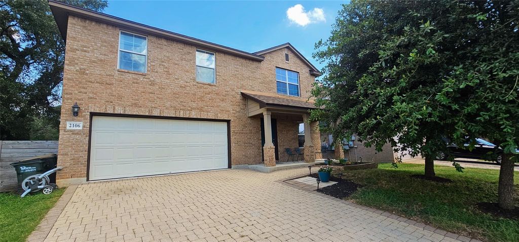 2106 Stonehaven, San Marcos, TX 78666