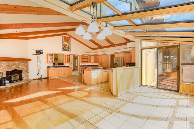 2128 Hunters Ridge COURT, Manitowoc, WI 54220