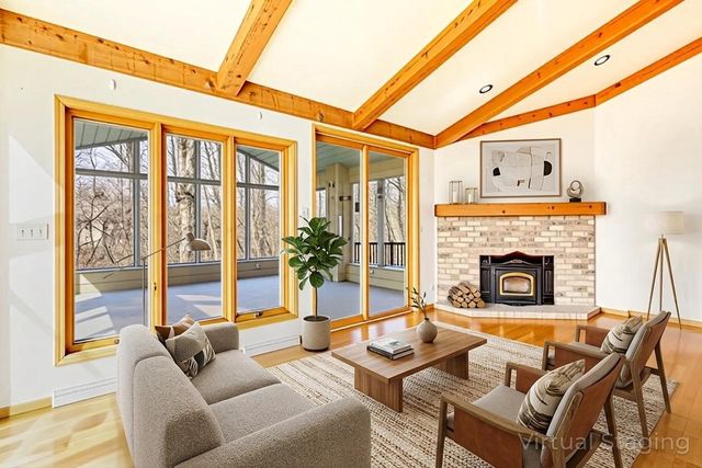 2128 Hunters Ridge COURT, Manitowoc, WI 54220