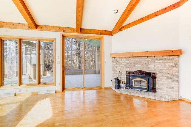 2128 Hunters Ridge COURT, Manitowoc, WI 54220