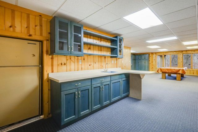 2128 Hunters Ridge COURT, Manitowoc, WI 54220