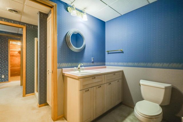 2128 Hunters Ridge COURT, Manitowoc, WI 54220
