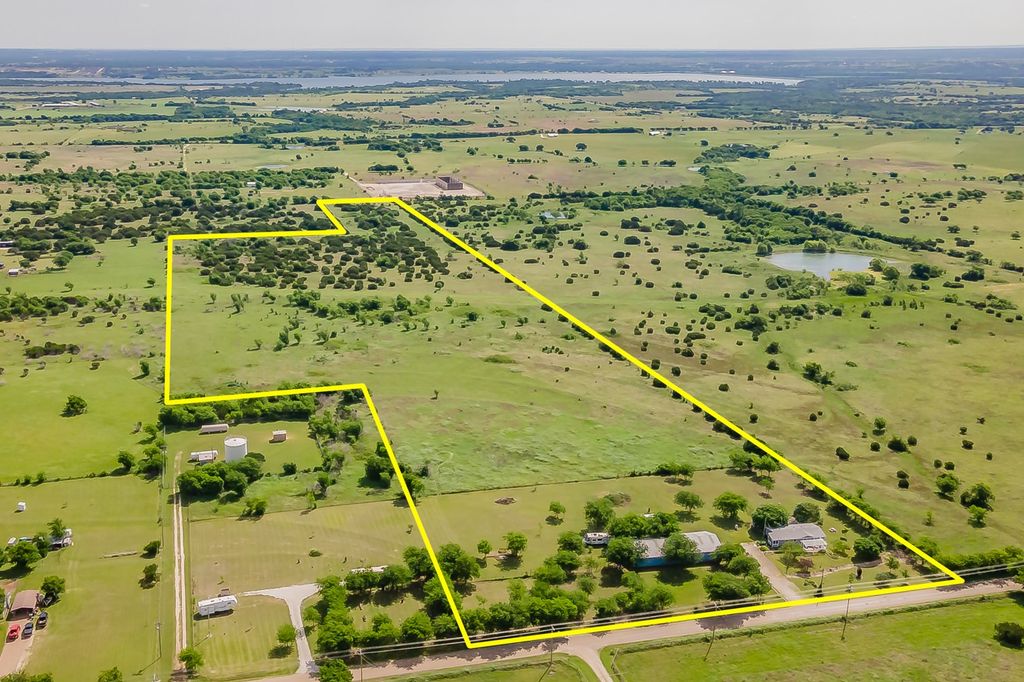 2137 County Road 1224, Cleburne, TX 76033