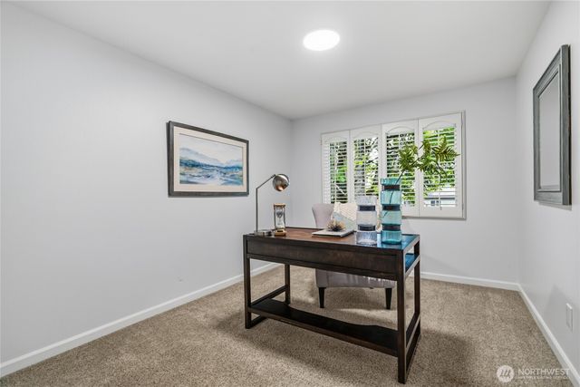 2017 Jones Circle SE, Renton, WA 98055