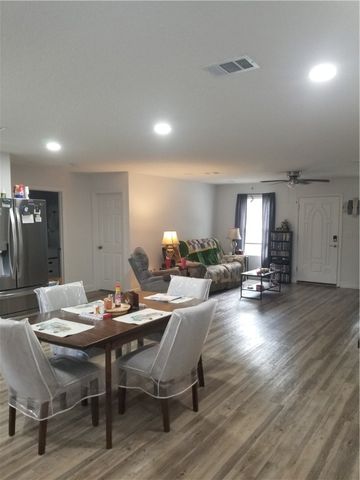 48 Hawks Way, Waynesville, GA 31566