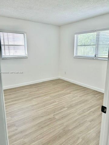2431 SW 82nd Ave 204, Davie, FL 33324