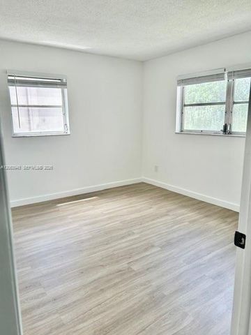 2431 SW 82nd Ave 204, Davie, FL 33324