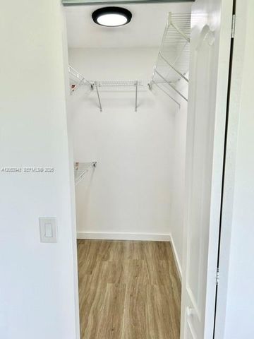 2431 SW 82nd Ave 204, Davie, FL 33324