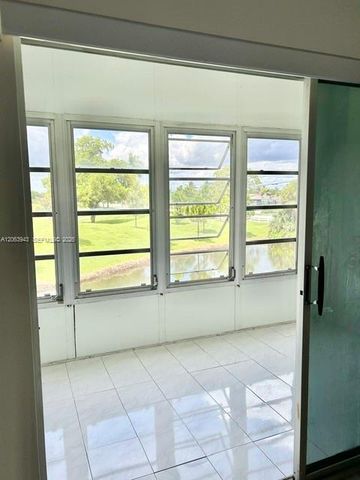 2431 SW 82nd Ave 204, Davie, FL 33324