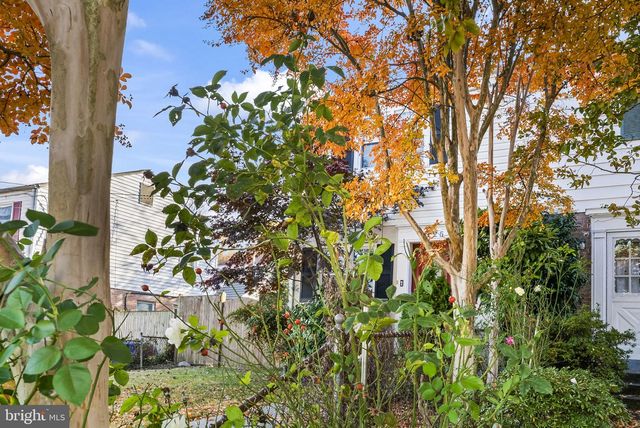 2325 FAIRVIEW TER, Alexandria, VA 22303