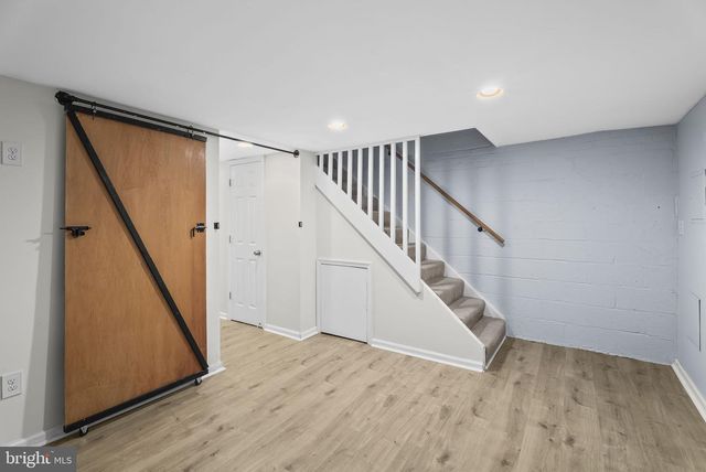 2325 FAIRVIEW TER, Alexandria, VA 22303