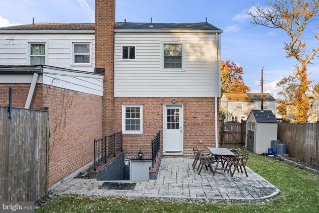 2325 FAIRVIEW TER, Alexandria, VA 22303